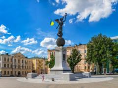 Харьковчан намеренно не эвакуируют из города, чтобы «подставить под удар»: россияне разгоняют новый фейк