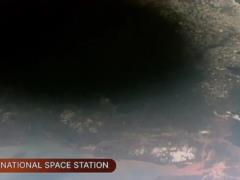 NASA показало видео солнечного затмения, снятое из космоса
