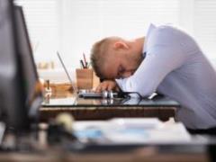Шість простих способів подолати денну сонливість