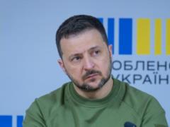 Россияне разгоняют фейк, что Зеленский сбежит из Украины в мае