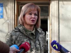 Медийщики обвиняют Наталию Гуменюк в запрете освещать преступления РФ и требуют ее увольнения