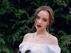 Известная украинская актриса рассказала, как восстанавливает жилье после попадания вражеского снаряда:  Были руины 