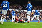 Everton minimally beat Brentford and retained their registration in the Premier League
