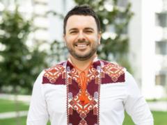 Григорий Решетник восхитил редкими фото с родителями и тещей и удивил их сходством