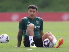 Martinez could return before Manchester United s clash with Newcastle