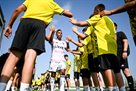 Juventus announced the departure of Alex Sandro