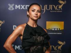 Илона Гвоздева в кружевном нижнем белье похвасталась пышным бюстом после пластической операции