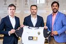 Valencia extended contract with Barajoya