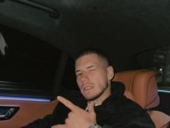 26-летний блогер Волошин опроверг слухи о переезде за границу:  Вынужден кого-то порадовать 