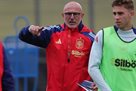 De la Fuente made 10 substitutions at the starting warehouse for Albania