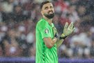 Mamardashvili - a little bit about Bayern: There is still the world’s greatest goalkeeper