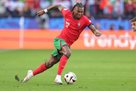 Leao turning to the starting warehouse of Portugal for the match against Slovenia