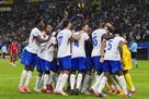 The French national team won a series of post-match penalties for the first time in 26 matches