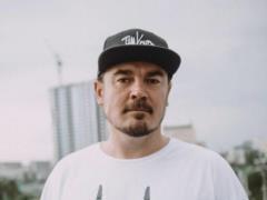 Відомий український співак шокував, як неочікувано став батьком для дитини росіянки від коханця
