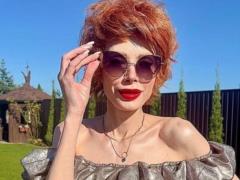 Елена-Кристина Лебедь показала редкие фото с бойфрендом и насмешила шуткой о своем взгляде