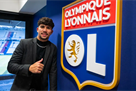 Lyon took advantage of the promising Southampton youngster