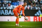 Chelsea show interest in Villarreal goalkeeper