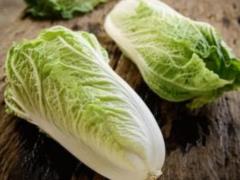 The redness and power of cabbage: why it is not recommended to eat cabbage