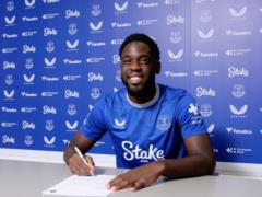 Everton rented Mangal to Lyon