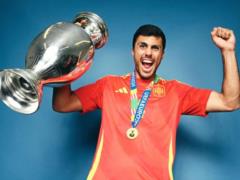 Rodri: People think that I will compete with Vinicius for the Ballon d Or