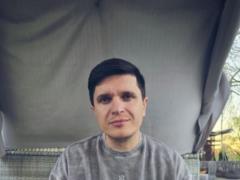 Анатолий Анатолич выехал за границу с дочерьми и раскрыл причину:  Могу выезжать 
