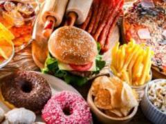 Вредные продукты для мозга: чего избегать