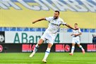 Yarmolenko fought off a recurrence of injury in the match against Kryvbas