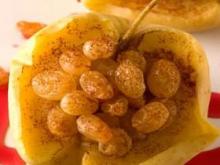 Apple liver with peas and rodzinki: dessert for gourmets