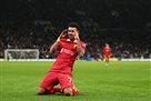 Barcelona and PSG celebrate Dias - ZMI