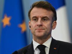 Macron called on Ukraine for  