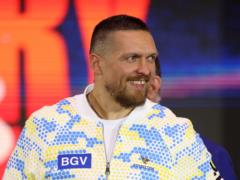 Bradley named the only boxer who is on the same level as Usyk