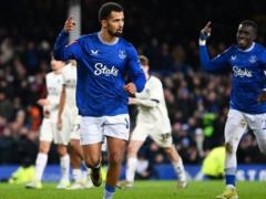 FA Cup. Everton and Mikolenko passed Peterborough and other matches