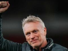Everton hold talks with new coach