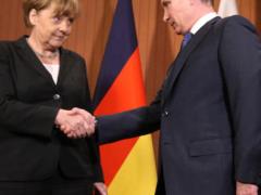 Меркель розкрила у мемуарах, як Путін надав їй право вето проти вступу України до НАТО