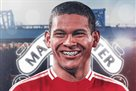 Amorim s first transfer: fullback from Paraguay, arriving for a medical examination to complete the transfer to Manchester Unite