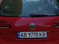 Украинцы активно покупают подержанные автомобили: сколько стоит самая популярная модель
