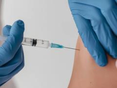 The use of combined vaccines: the Ministry of Health spoke about the changes that will affect routine vaccinations