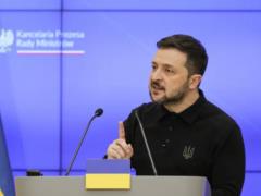 Украина не согласится с требованием России о сокращении армии — Зеленский