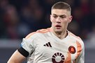 Dovbik plays from the First Hwylin against Genoa