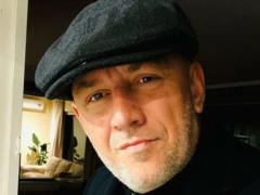 Потап объяснил, почему живет за границей во время войны