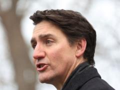 Trudeau threatens Trump with  retaliation  for imposing tariffs