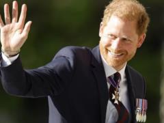 Trump called to publish the immigration documents of Prince Harry