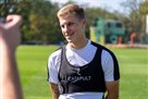 Zakhisnik half the Smolyakov, you can get over to MLS
