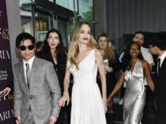 21-летний сын Джоли и Питта врезался в авто на электровелосипеде и стал виновником ДТП в Голливуде