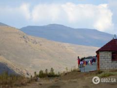 О ней мало кто слышал: где расположена самая высокогорная страна мира