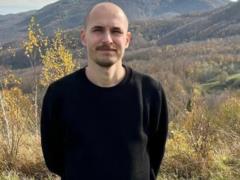 Украинский певец вступил в ряды ВСУ