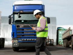 Українці масово виписують величезні штрафи в Польщі: уряд скаржився на Європейську комісію