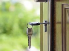The Bank for the Development of the Council of Europe will issue a loan to finance the program to provide housing for young IDS