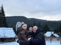 Viktor Pavlik s wife masterfully answered reproaches about the diagnosis of a 3-year-old son:  