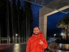 Sergey Tanchinets delighted a photo with a 16-year-old daughter in the same images
